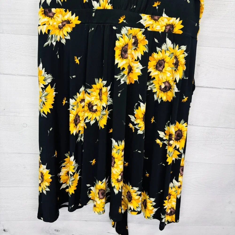 Torrid Womens Studio Knit Surplice Dress Sunflower Floral Stretch Size 3X - Picture 9 of 13